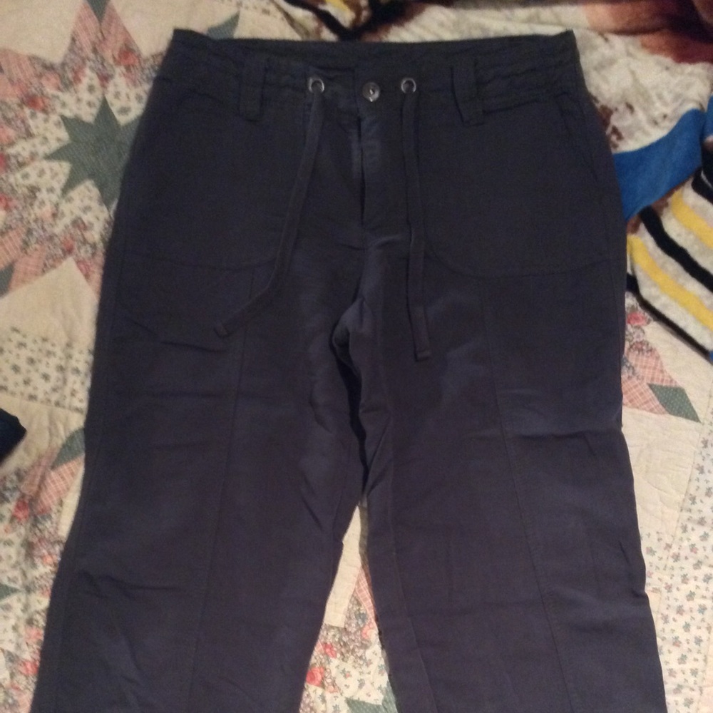 Petite Cropped Cargo Pants
